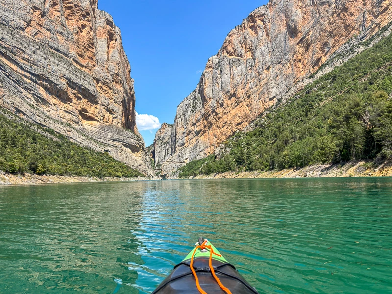 Llegando al desfiladero del Congost de Montrebei en kayak