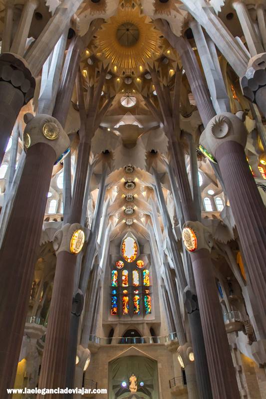Interior de la Sagrada Familia
