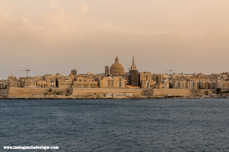 Vistas a la Valletta desde Sliema