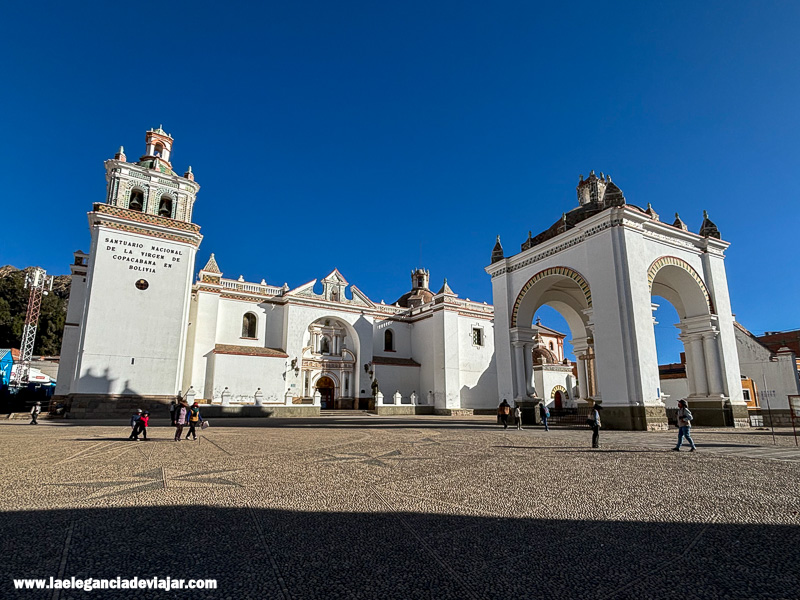 Basílica de nuestra señora de Copacabana