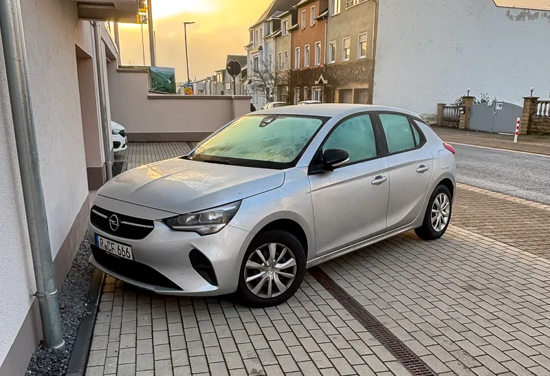 Coche de alquiler en el Valle del Mosela
