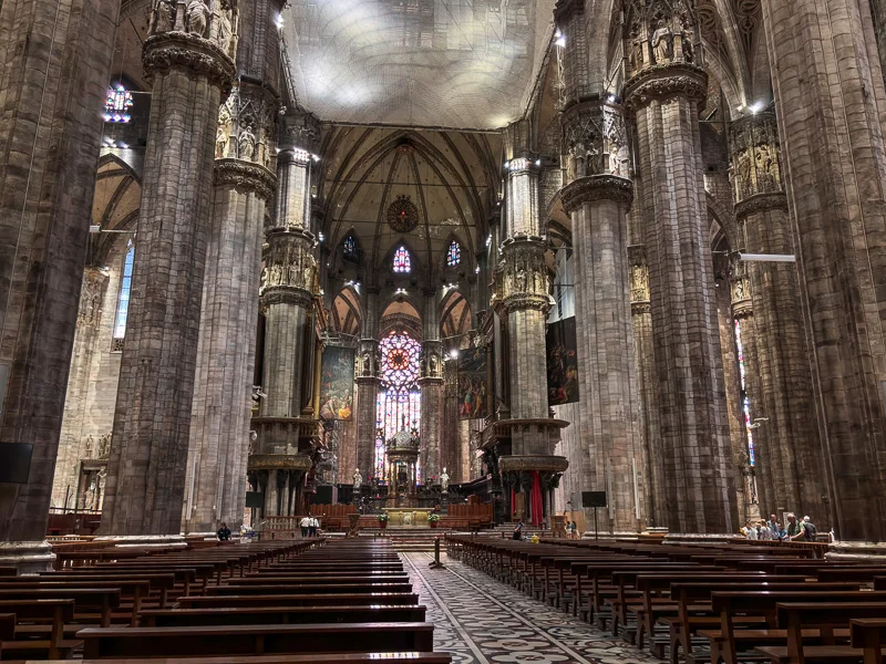 Interior del Duomo de Milán
