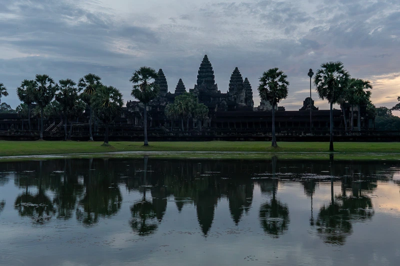 Angkor Wat al amanecer