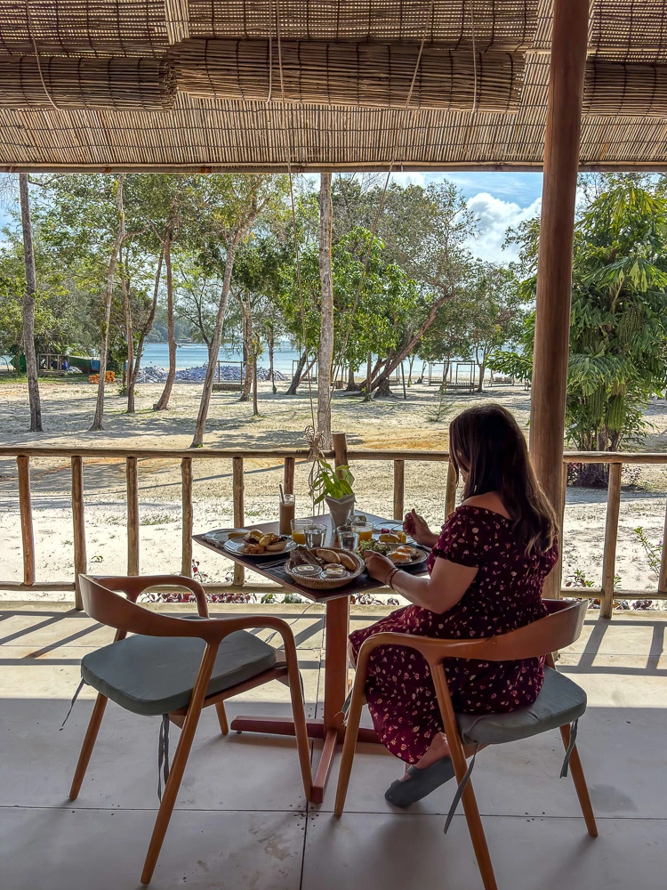 Desayunando en Island Center Point